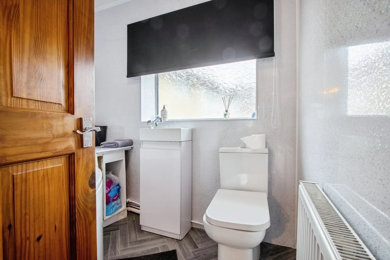 Regina Crescent, Havercroft, Wakefield, West Yorkshire, WF4, photo 14