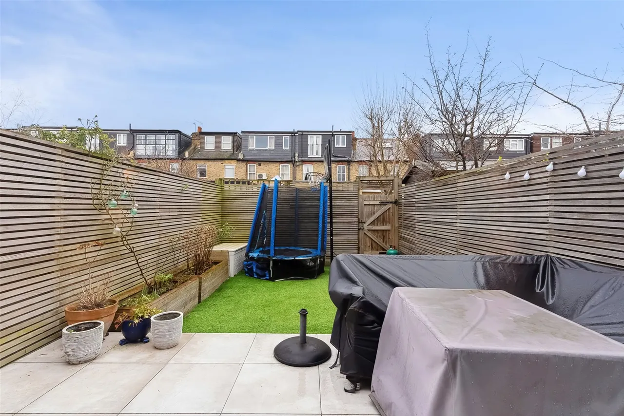Grove Avenue, Twickenham, TW1 4HY, photo 2