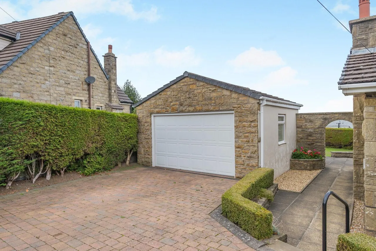 Carr Hill Road, Upper Cumberworth, HD8, photo 28