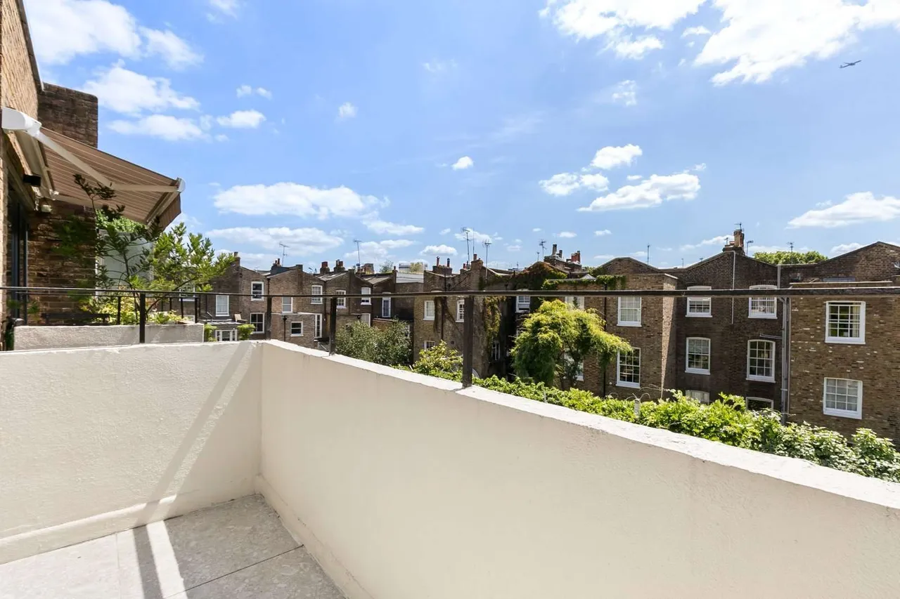 Shaftesbury Mews, London, W8, photo 15
