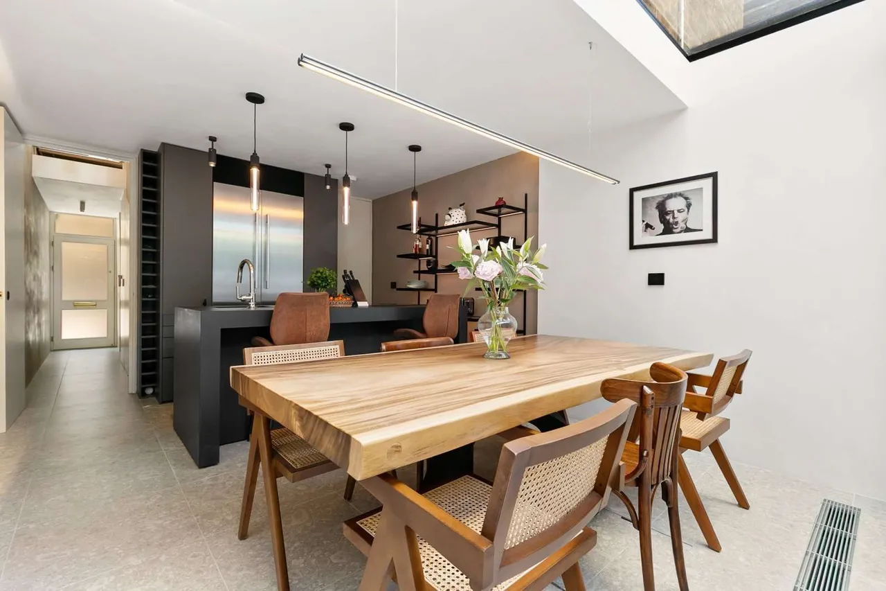 Shaftesbury Mews, London, W8, photo 6