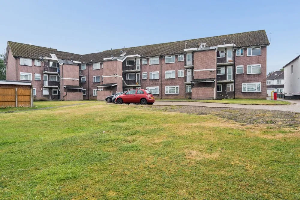 Whitchurch Lane, Edgware, HA8, photo 13