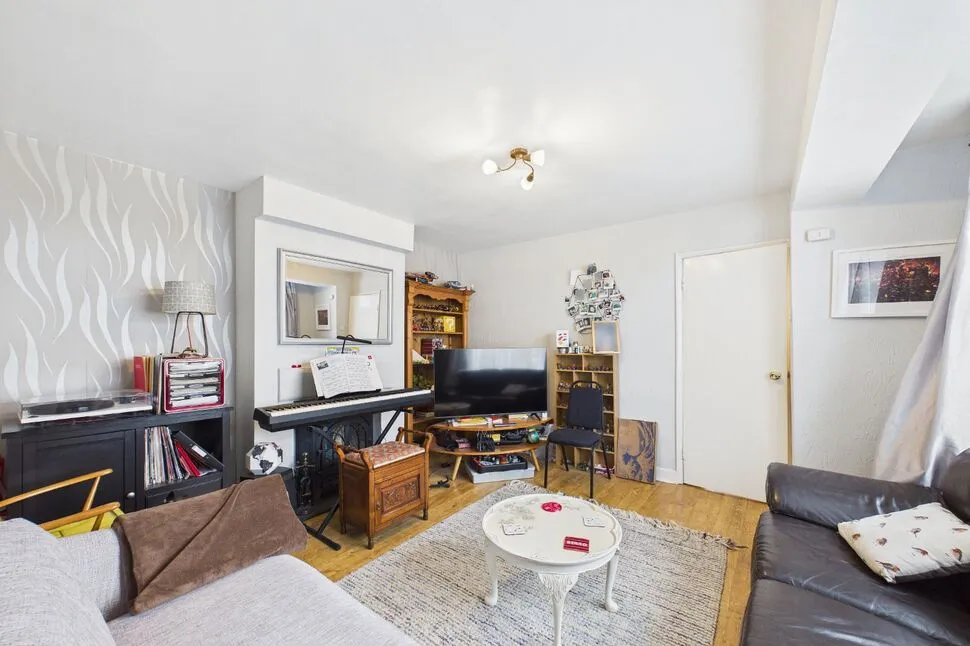 Everleigh Street, Leeds, West Yorkshire, LS9, photo 2