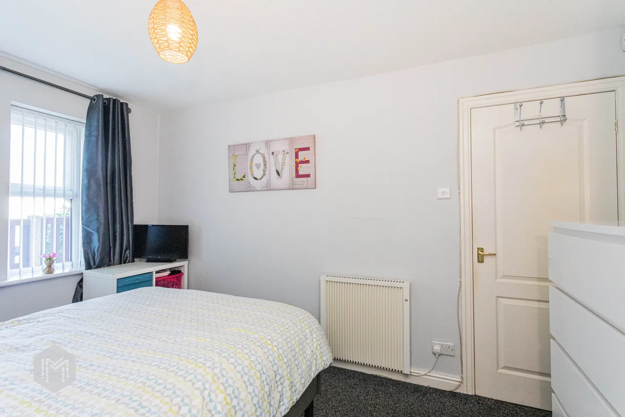 Drummond Way, Leigh, WN7 2RR, photo 12