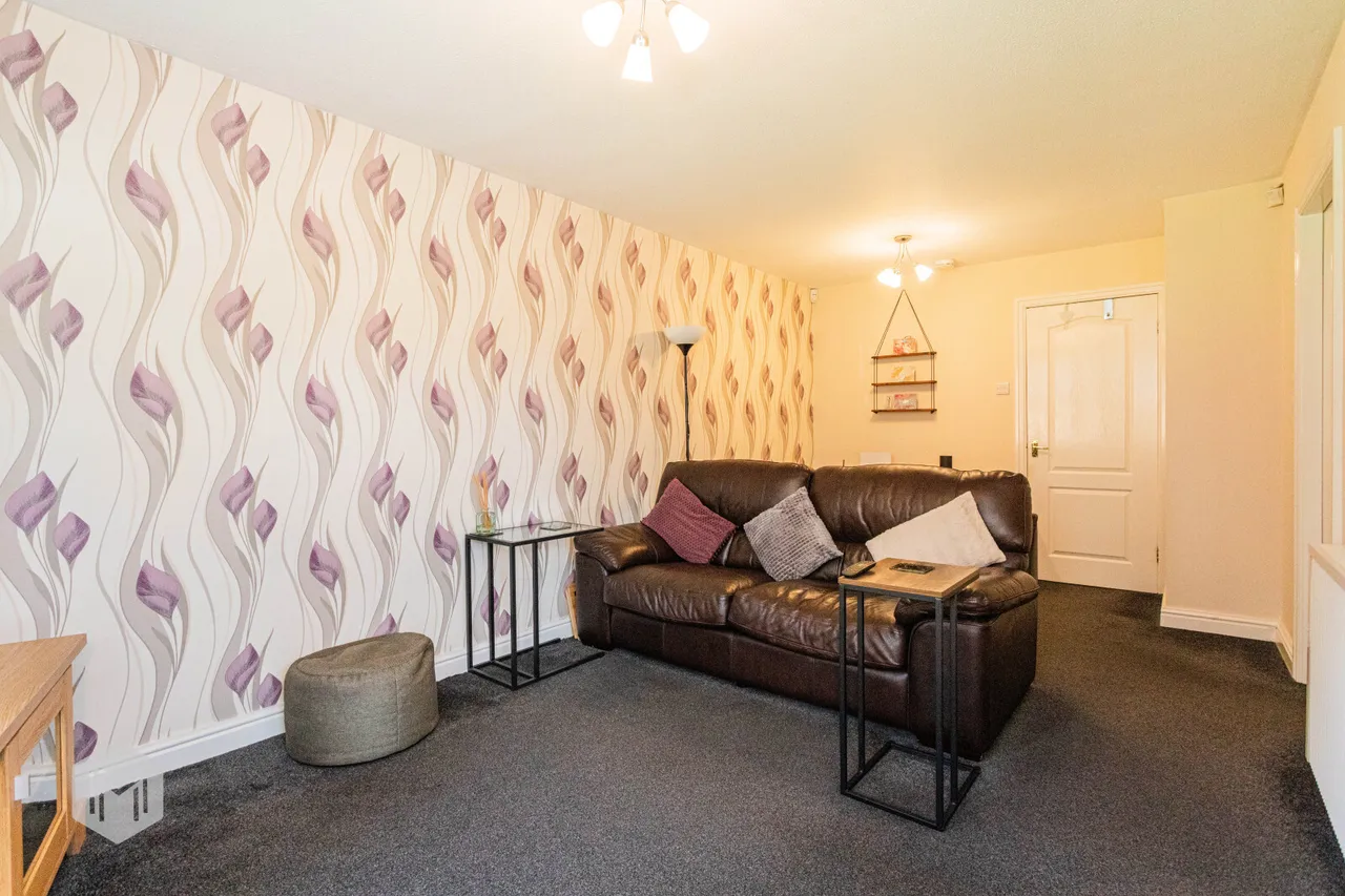 Drummond Way, Leigh, WN7 2RR, photo 5