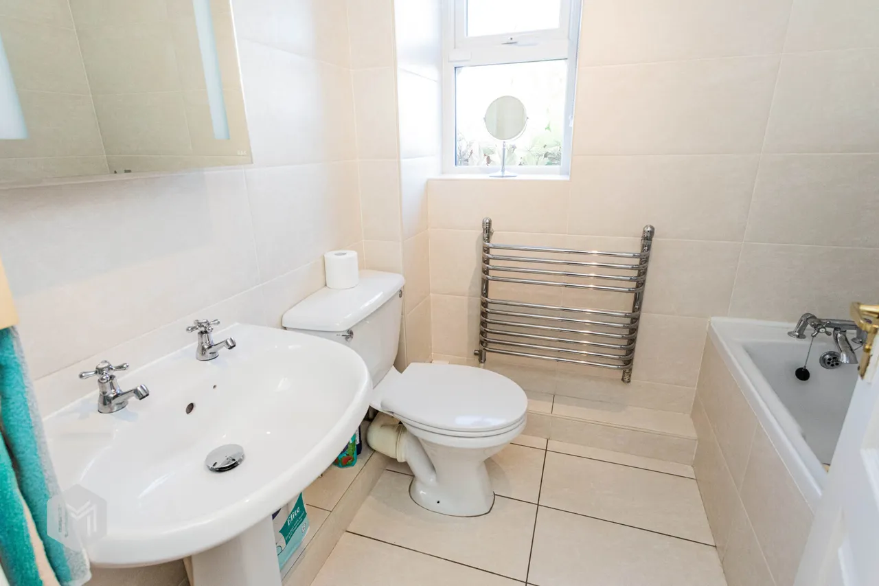 Drummond Way, Leigh, WN7 2RR, photo 9