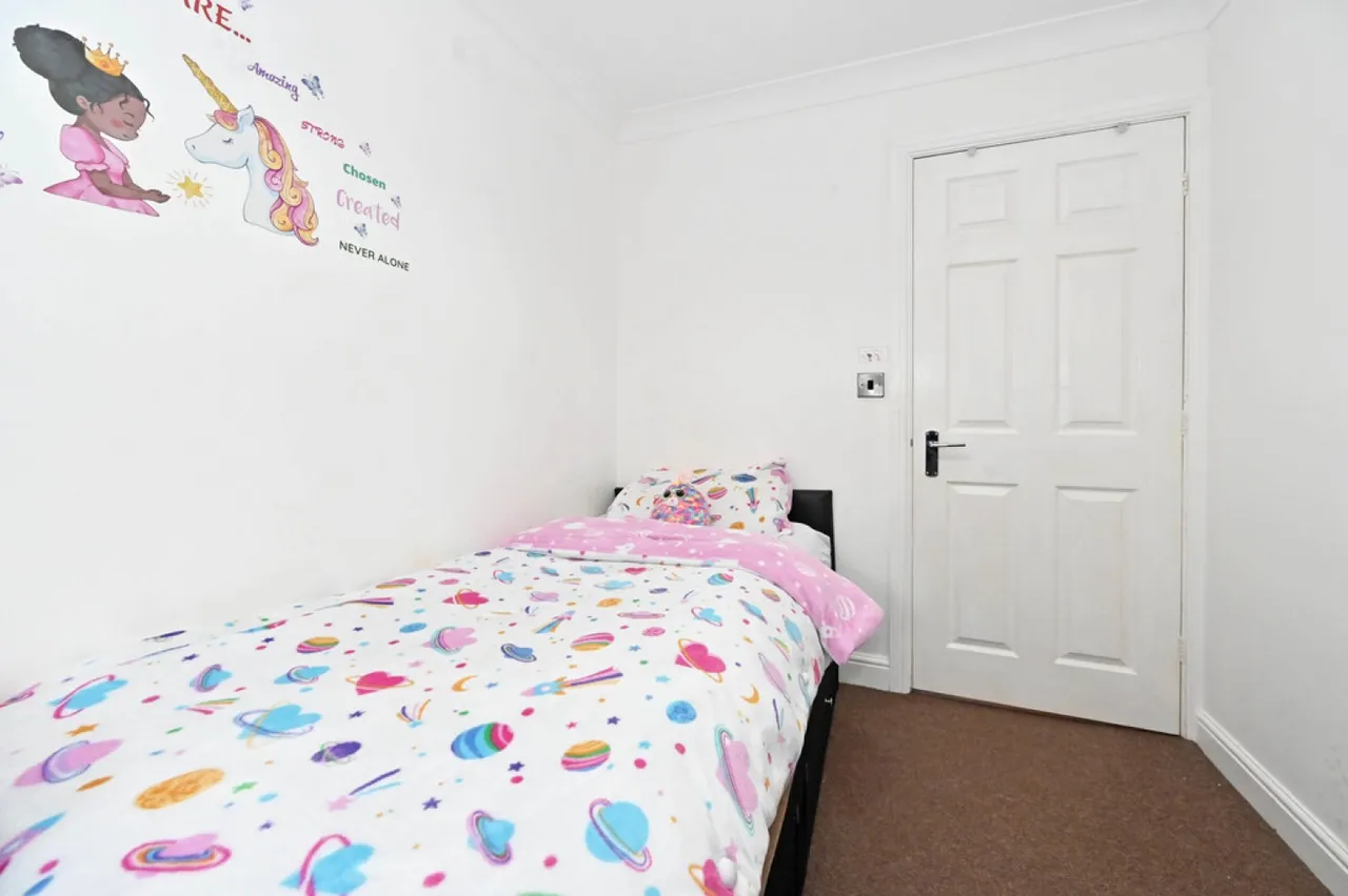 Harleigh Mews, Meir Hay, Stoke-on-Trent, photo 10