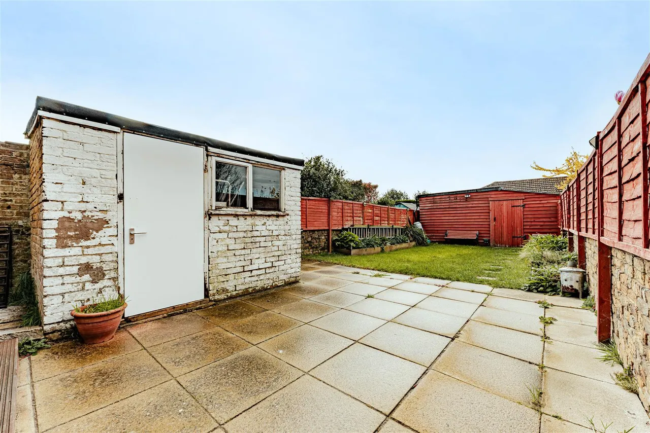 Wellington Road, Westgate-On-Sea, Kent, CT8 8DT, photo 26