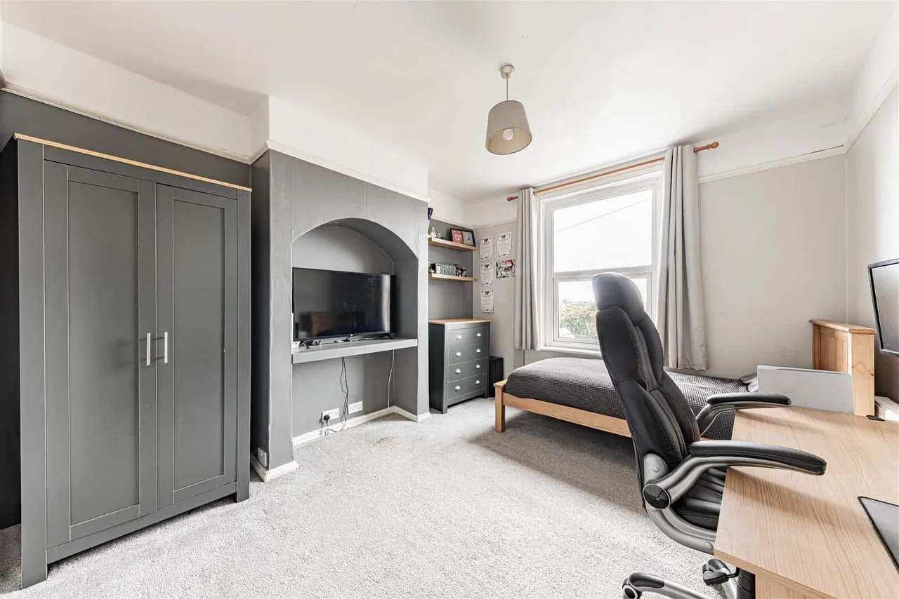 Wellington Road, Westgate-On-Sea, Kent, CT8 8DT, photo 15