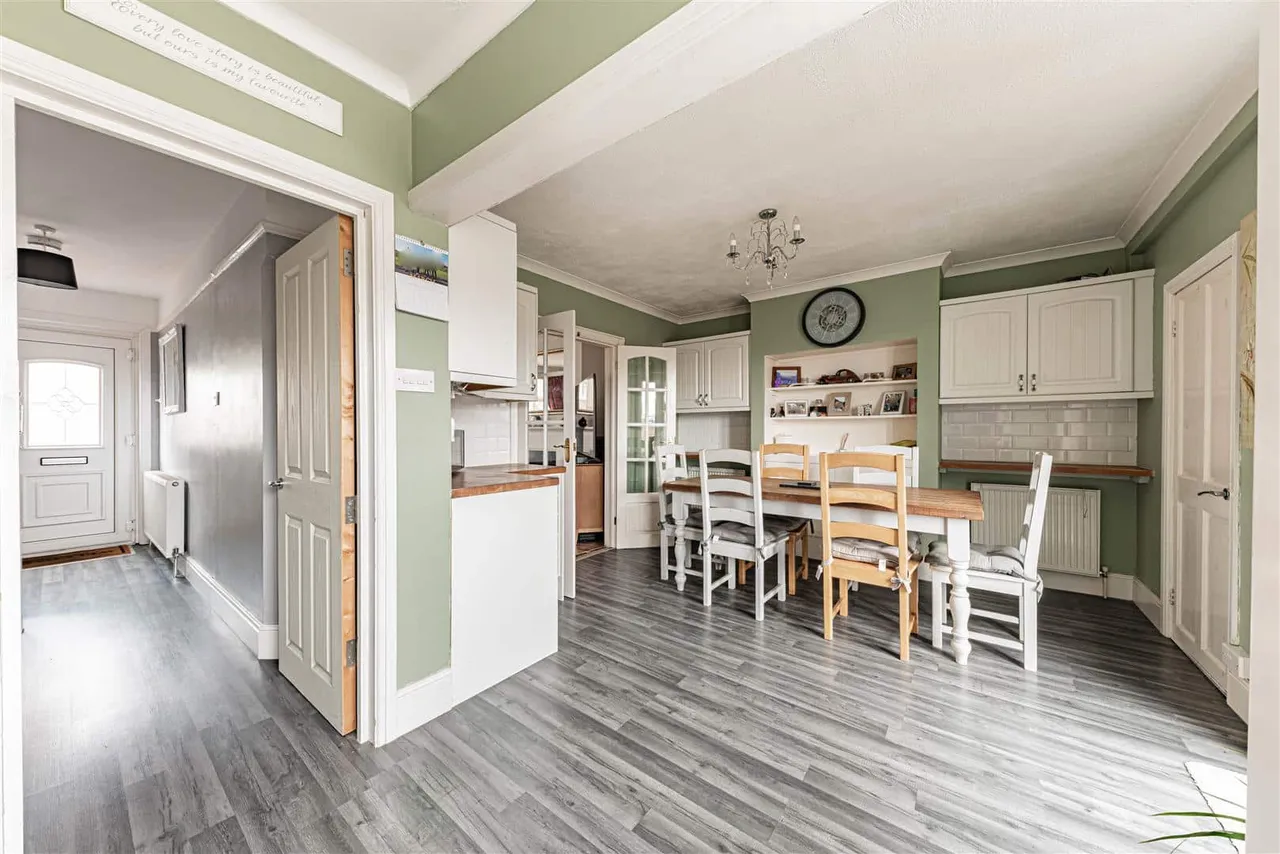 Wellington Road, Westgate-On-Sea, Kent, CT8 8DT, photo 12
