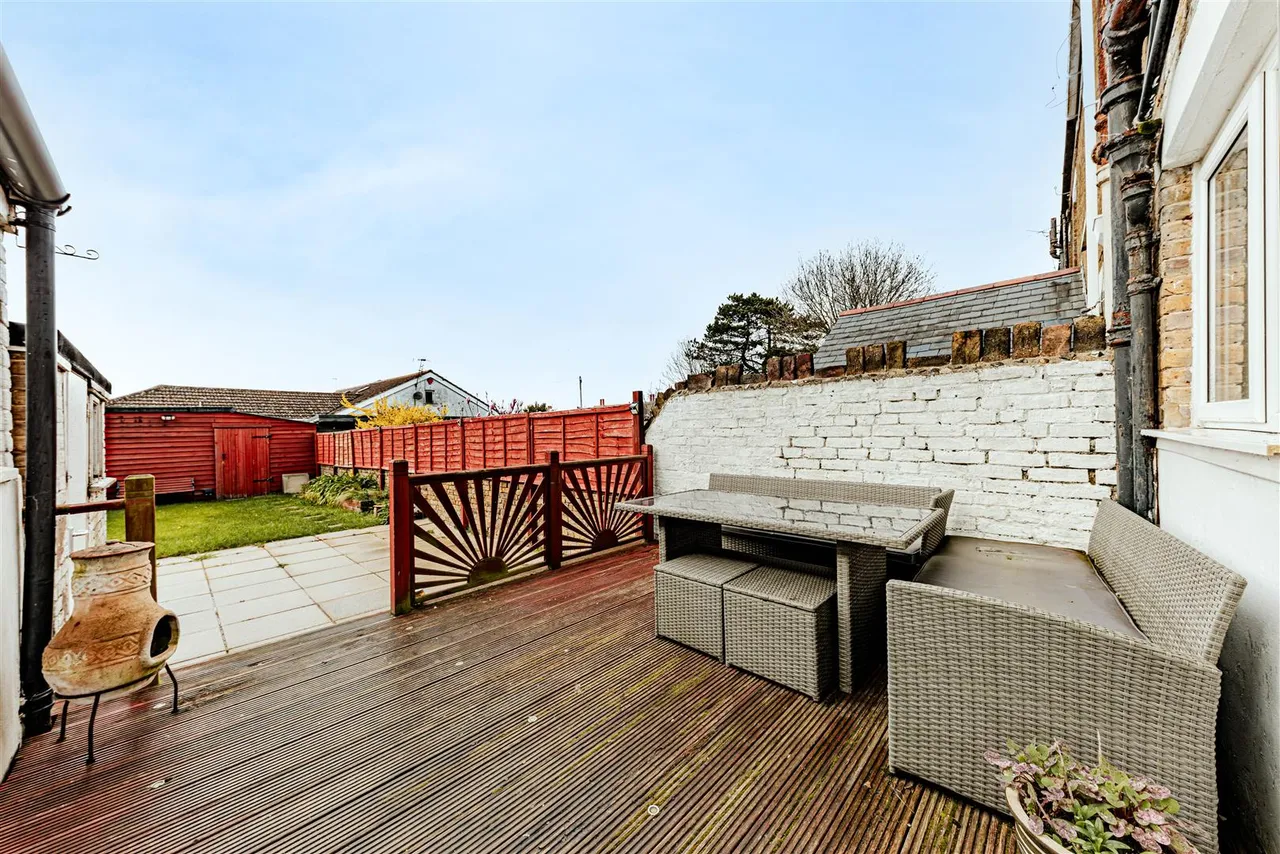Wellington Road, Westgate-On-Sea, Kent, CT8 8DT, photo 25