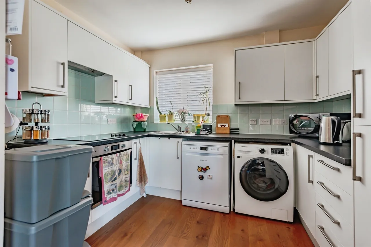 The Frenches, Redhill, RH1, photo 6