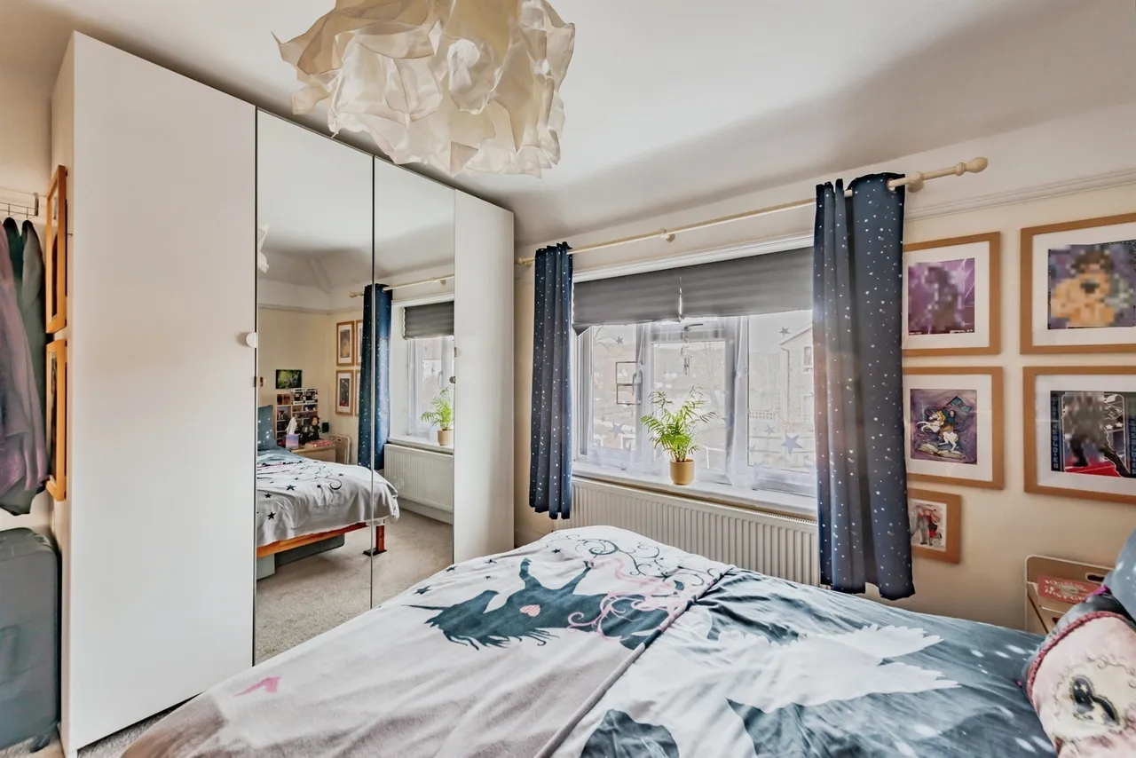 The Frenches, Redhill, RH1, photo 11