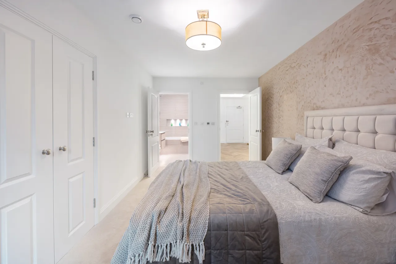 Shalford Lodge, Kingston Hill, KT2, photo 4