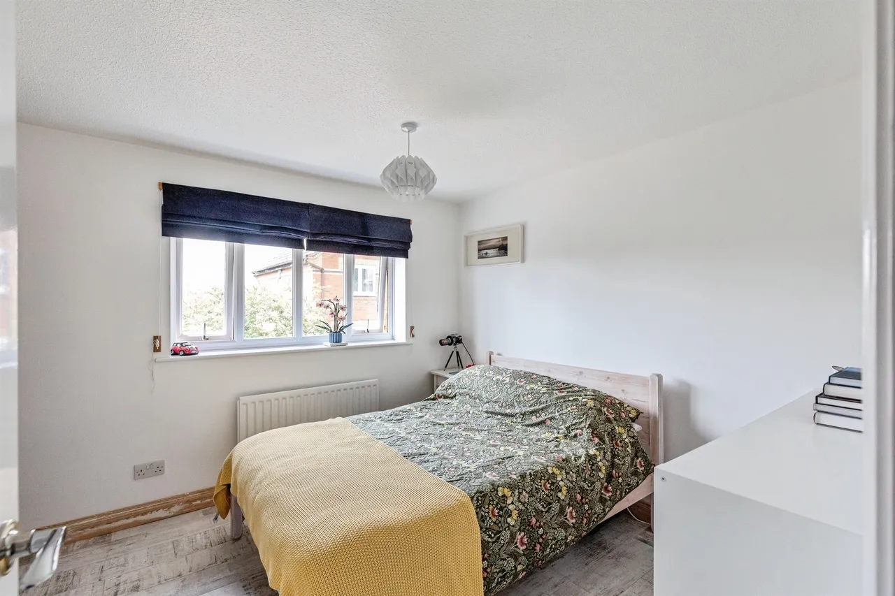 Thompson Way, Kettering, photo 8