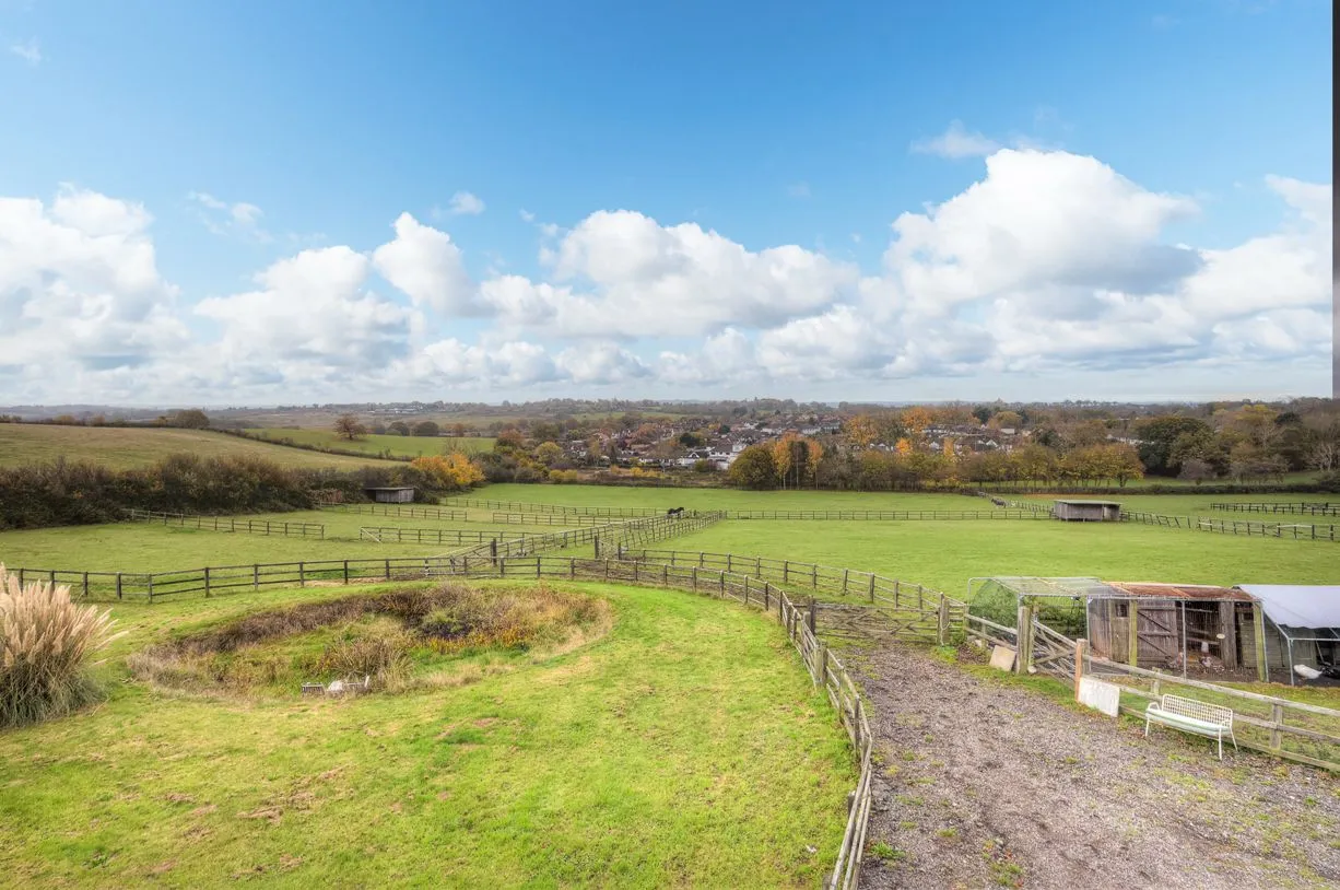Theydon Bois, Epping, CM16, photo 6