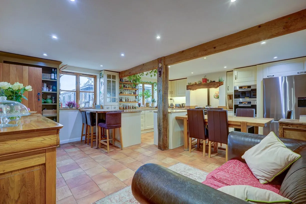 Theydon Bois, Epping, CM16, photo 9