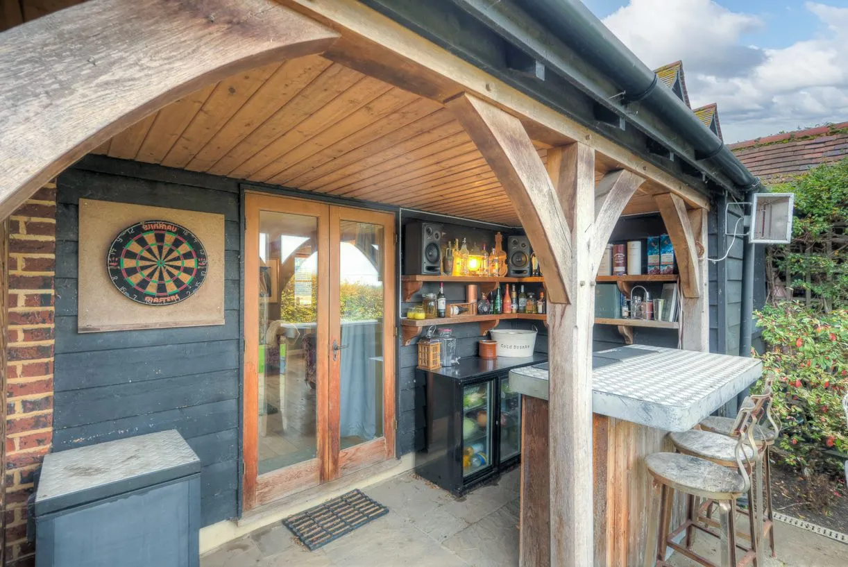 Theydon Bois, Epping, CM16, photo 19