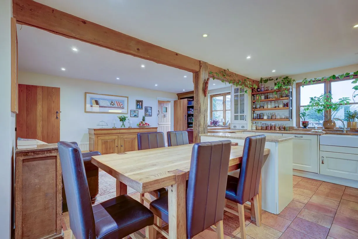 Theydon Bois, Epping, CM16, photo 7