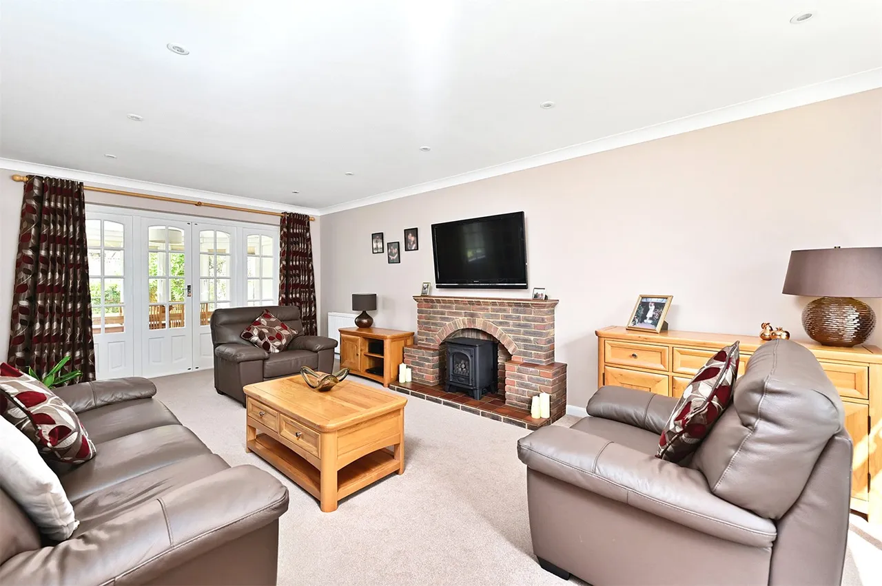 Four Acre Coppice, Hook, Hampshire, RG27 9NF, photo 21