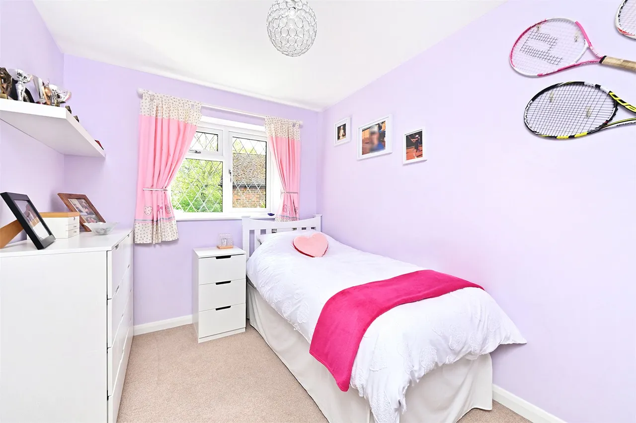 Four Acre Coppice, Hook, Hampshire, RG27 9NF, photo 13