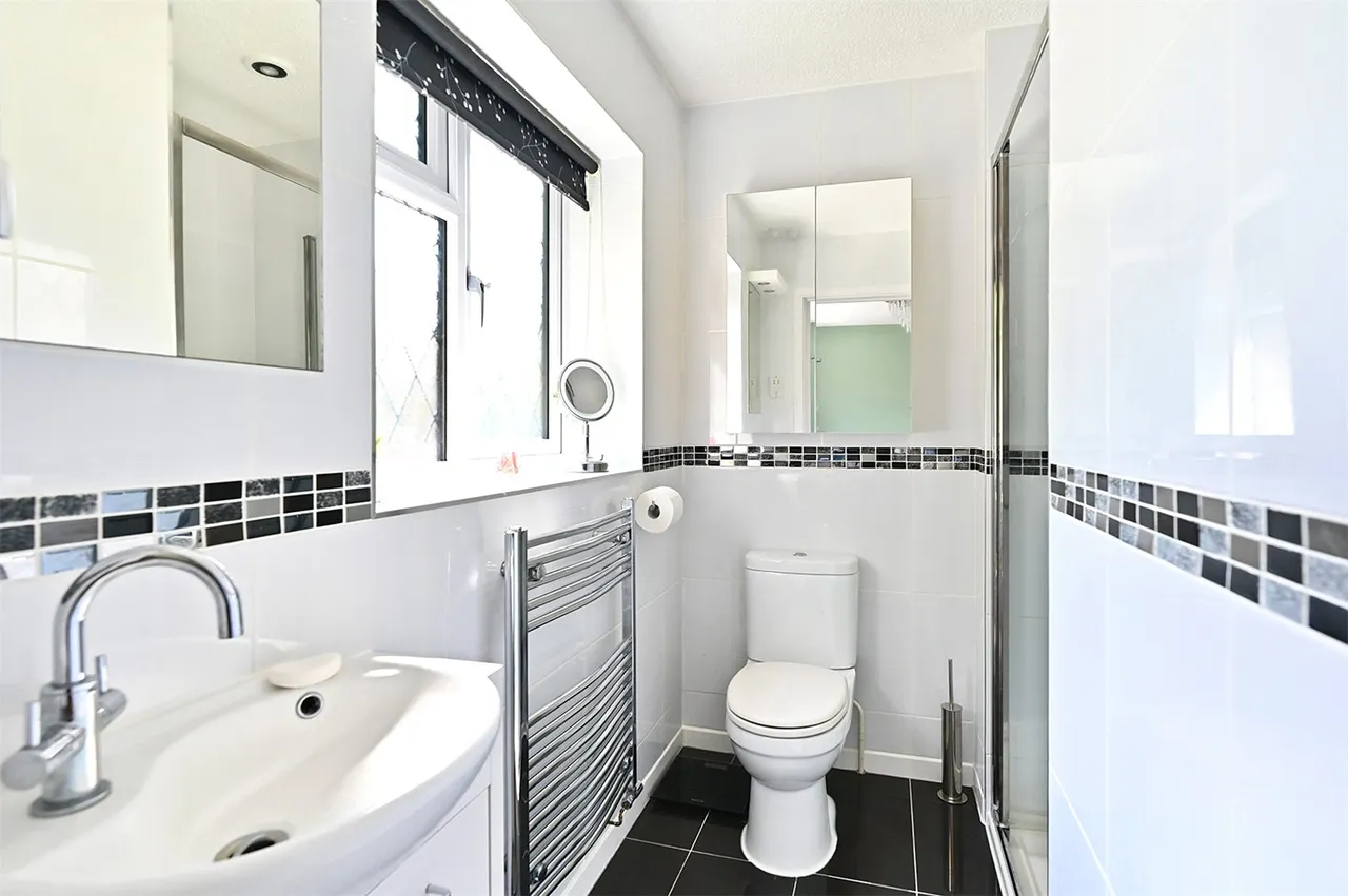 Four Acre Coppice, Hook, Hampshire, RG27 9NF, photo 16