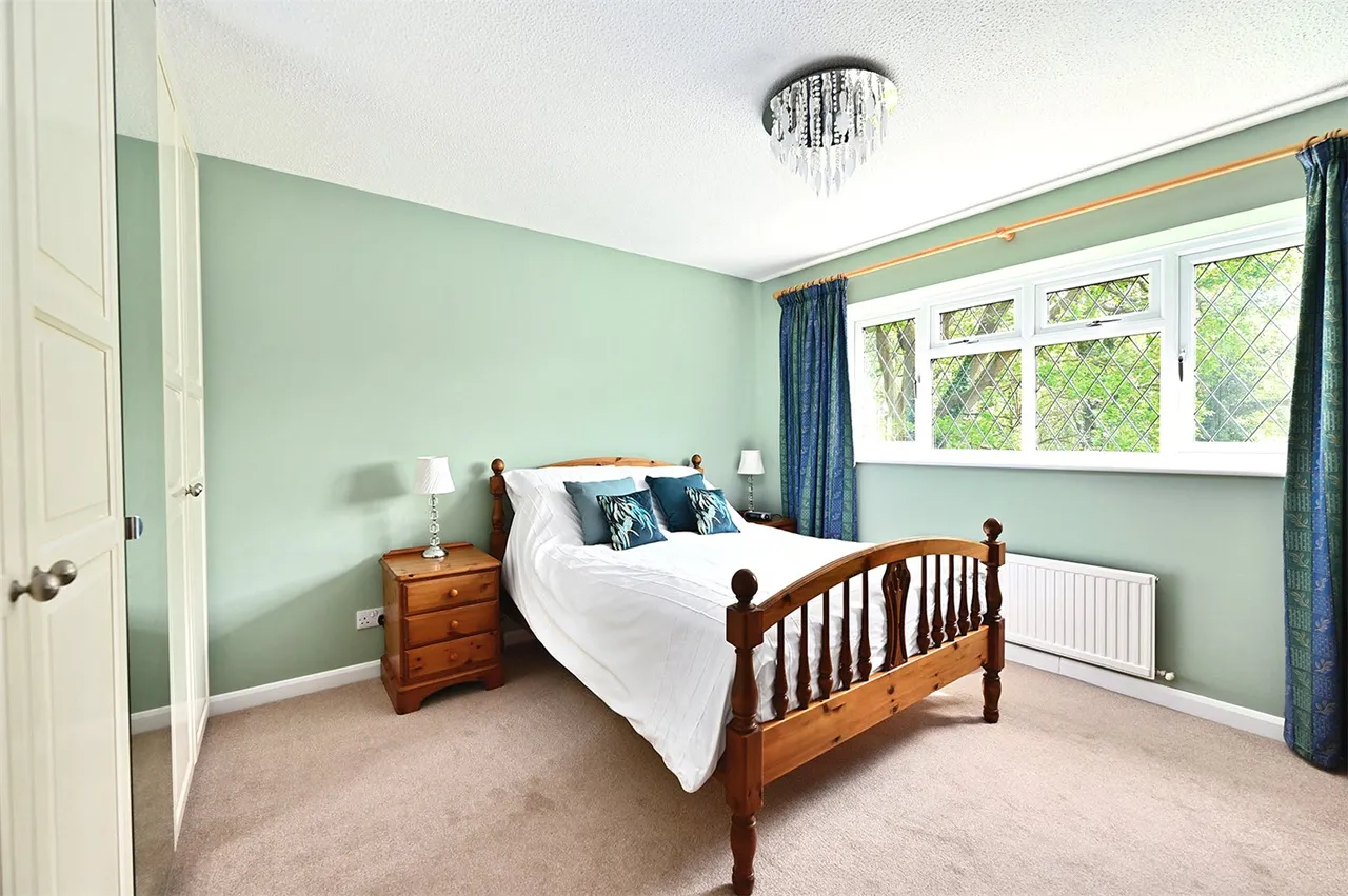 Four Acre Coppice, Hook, Hampshire, RG27 9NF, photo 12