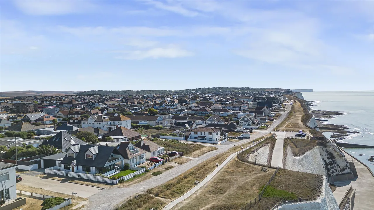 The Promenade, Peacehaven, photo 18
