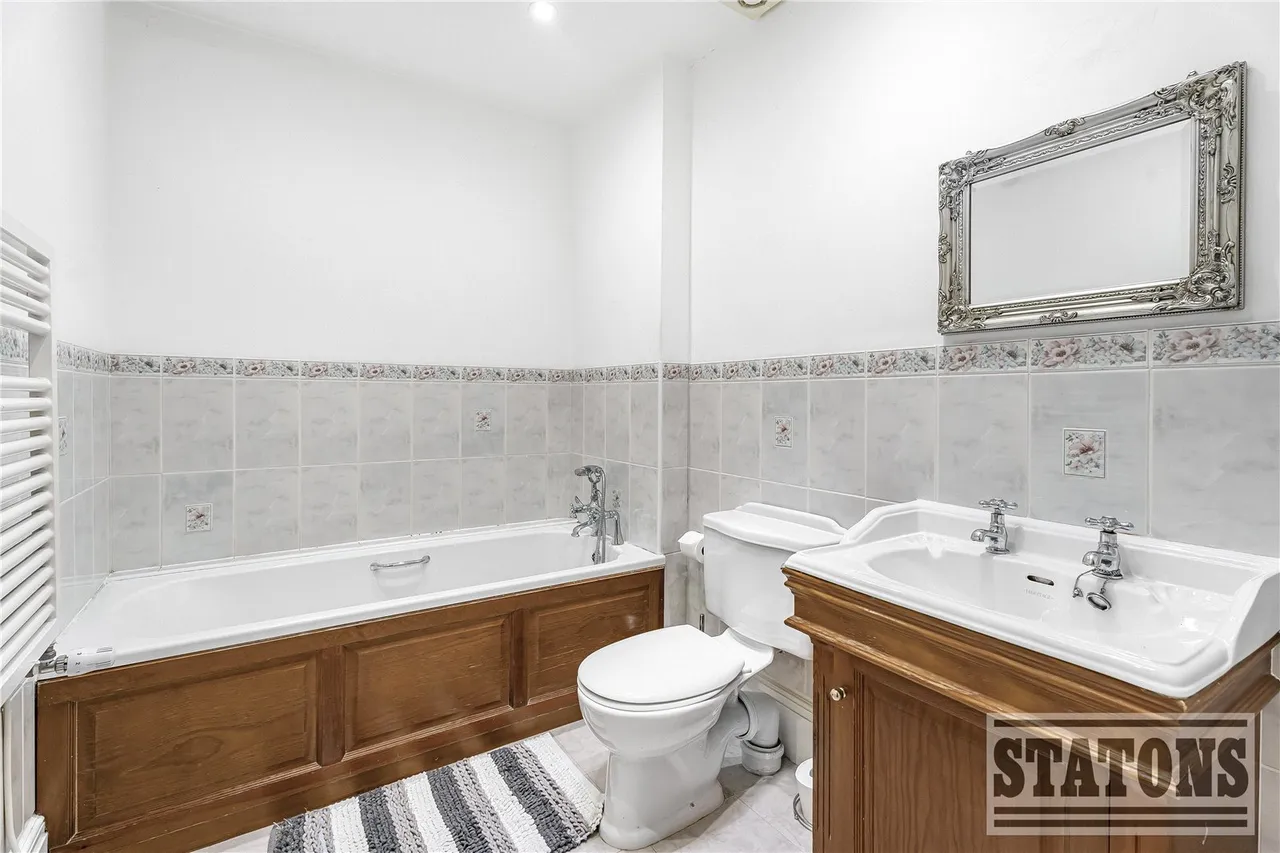 Church Lane, Broxbourne, Hertfordshire, EN10 7QE, photo 18