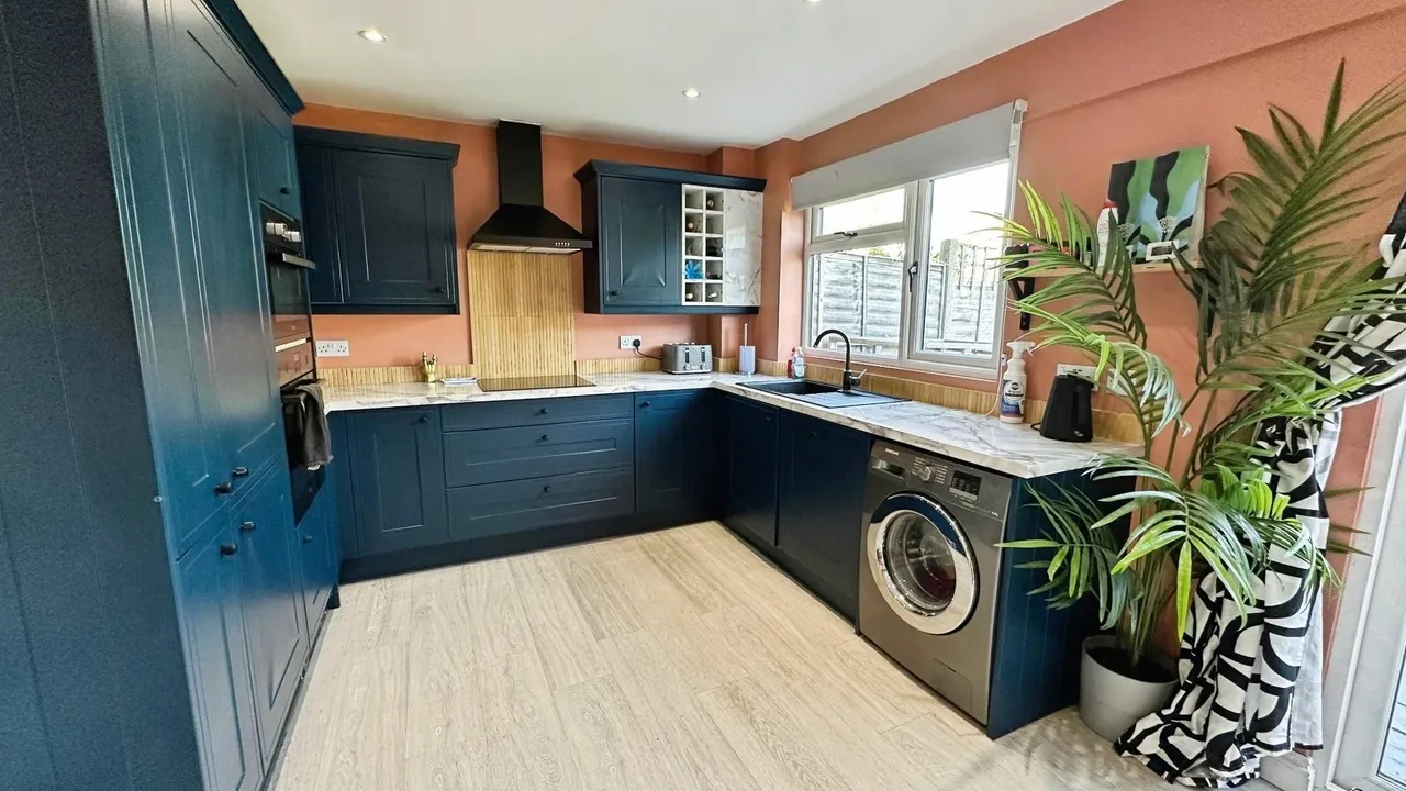 3 bed house for sale — Long Meadow, Bristol