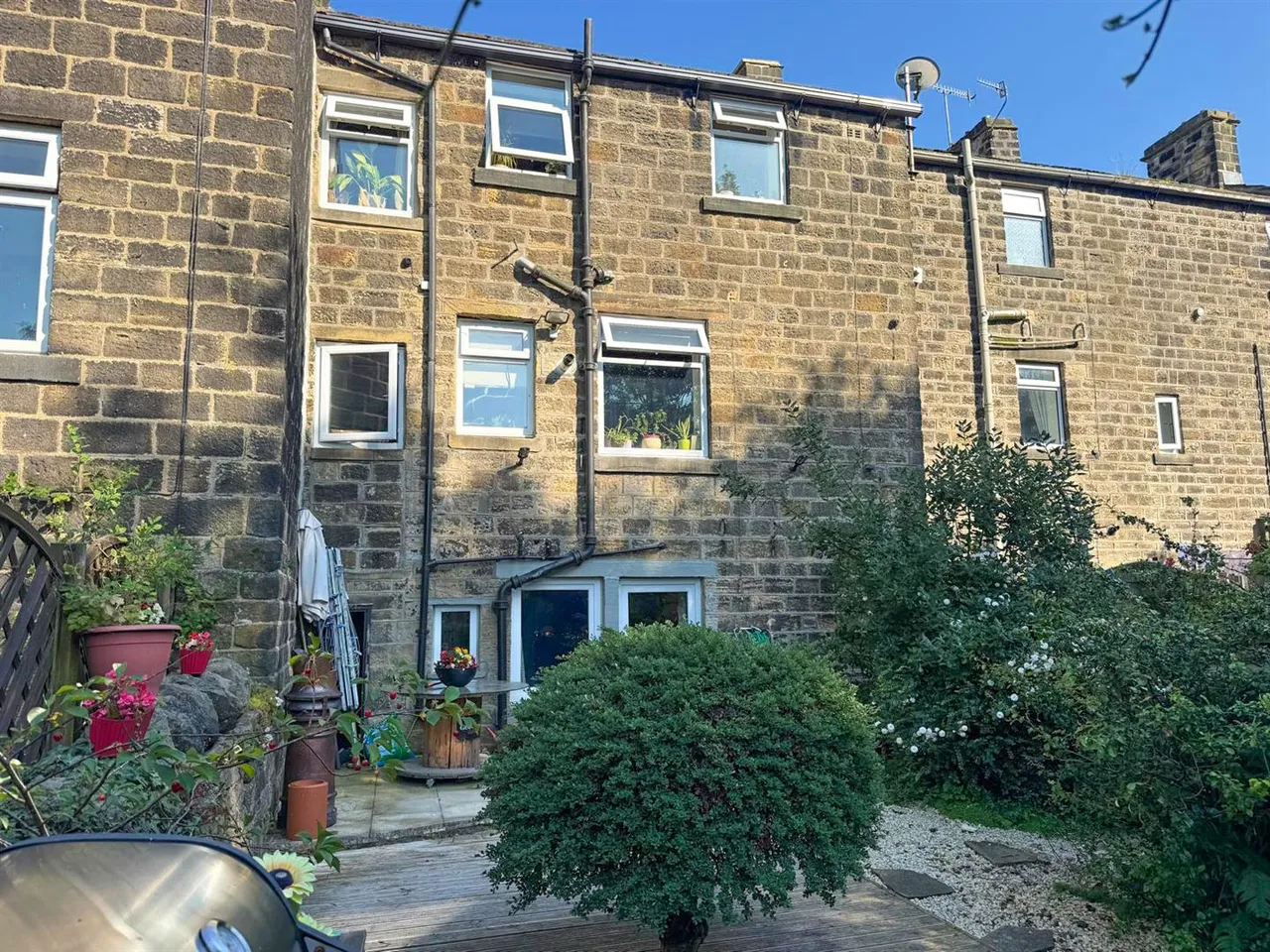 Cross Roads, Keighley, BD22 9BG, photo 2