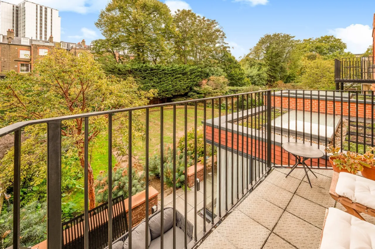 Eton Avenue, Belsize Park, NW3, photo 7