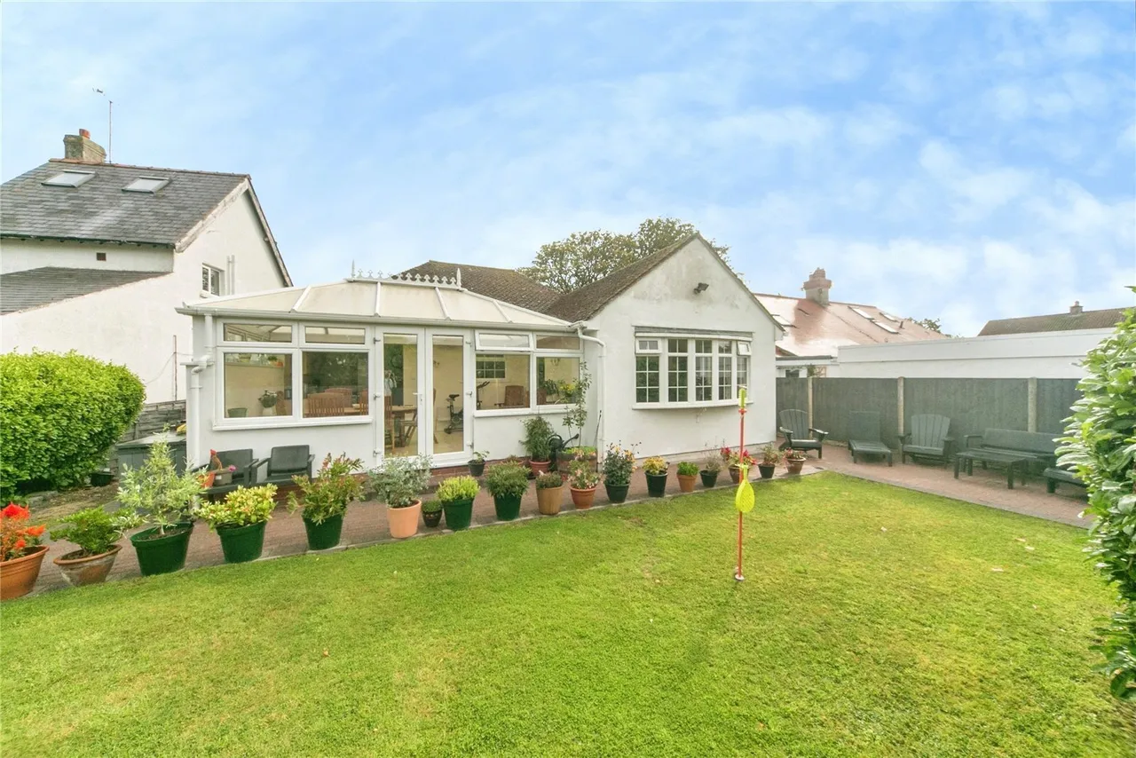 Bryn Maelgwyn Lane, Llanrhos, LL30, photo 7