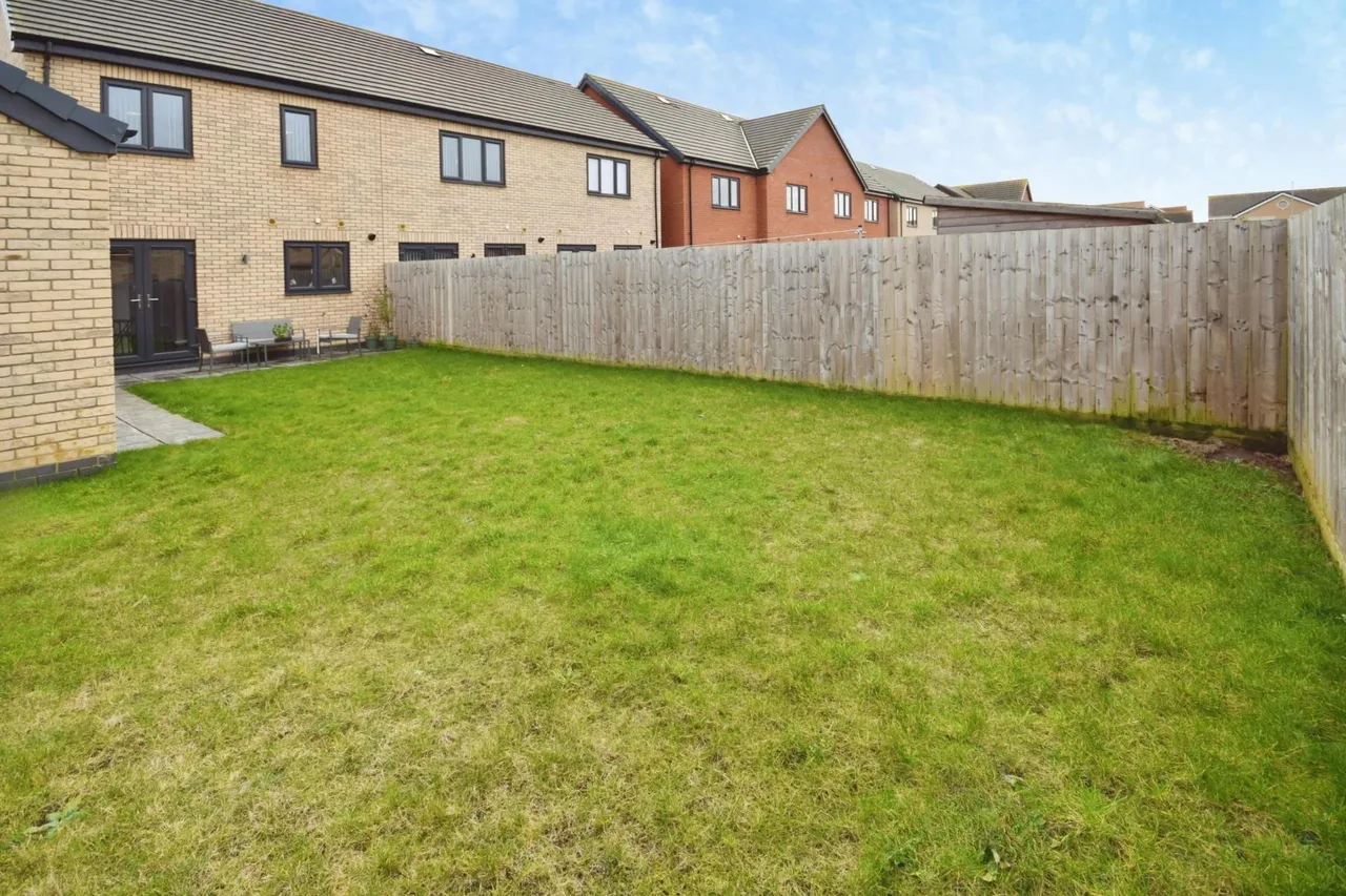 Greenland Square, Skegness, PE25, photo 11