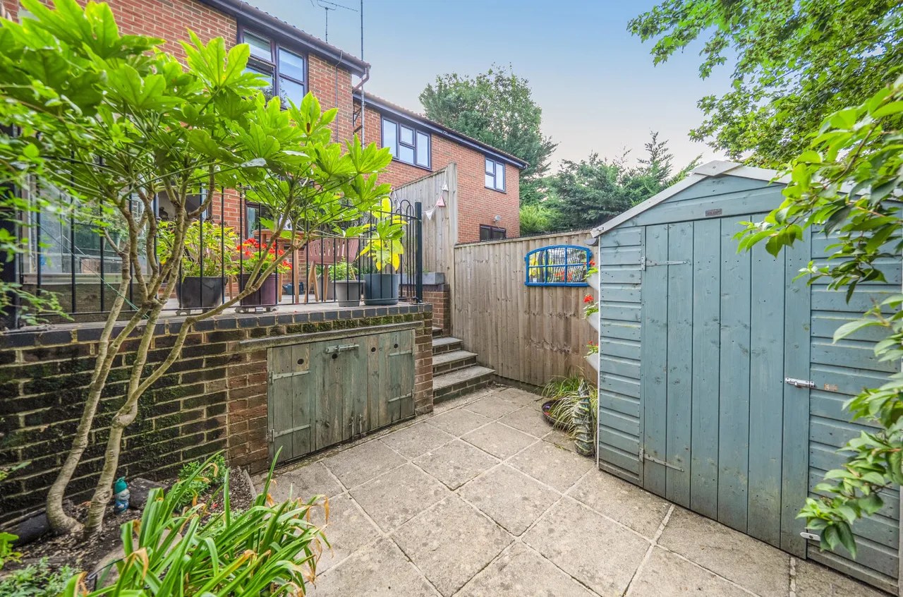 Old Barn View, Godalming, GU7, photo 16