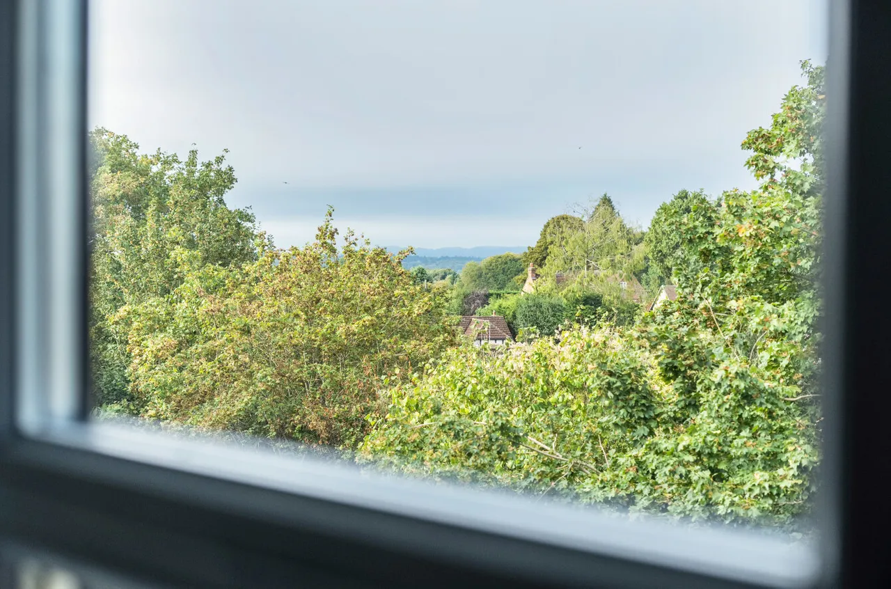 Old Barn View, Godalming, GU7, photo 10