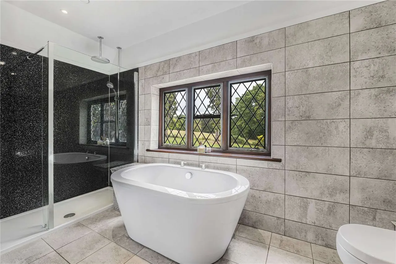 Fairwarp, Uckfield, East Sussex, TN22 3BY, photo 12