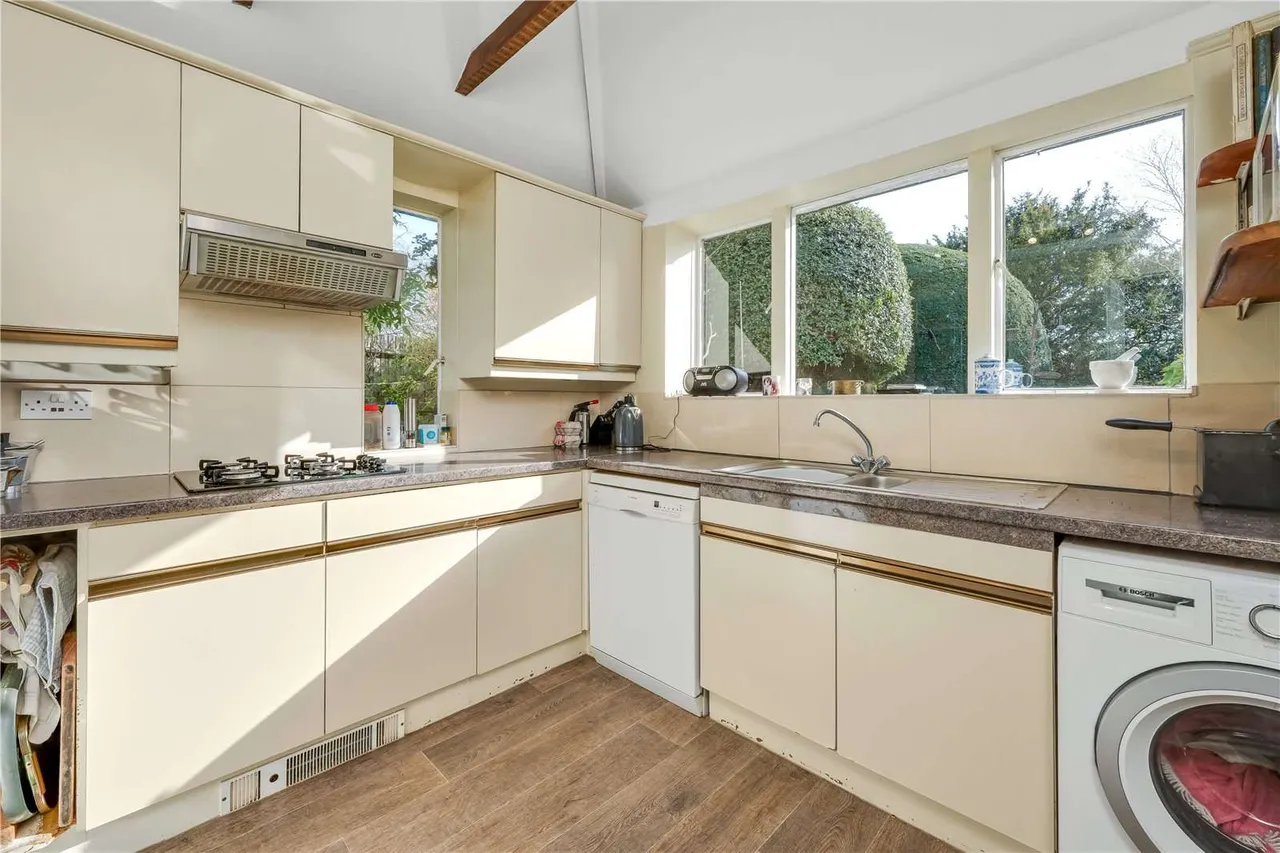 Ashley Road, Thames Ditton, Surrey, KT7 0NH, photo 8