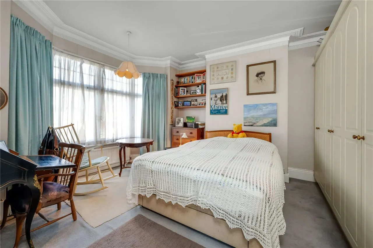 Ashley Road, Thames Ditton, Surrey, KT7 0NH, photo 10