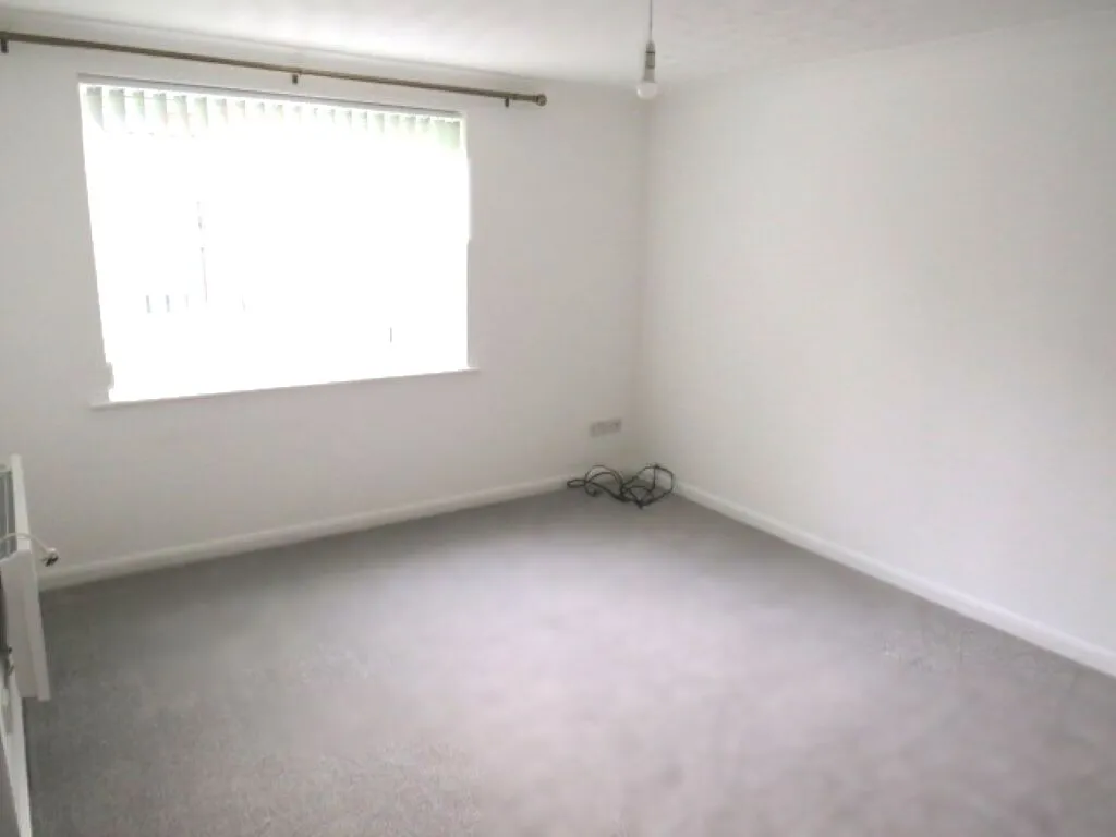 Latimer Street, Romsey, photo 4