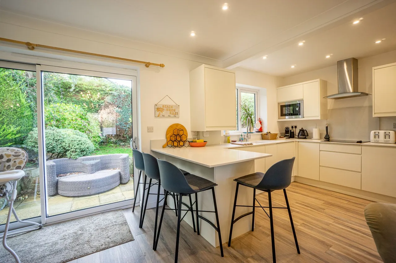 15, Maes Awel, Abersoch, Pwllheli, Gwynedd, LL53 7HS, photo 5
