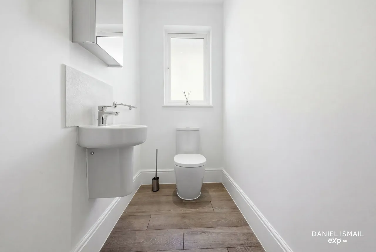 Hammond Close, Langdon Hills, Basildon, SS16 5HJ, photo 10