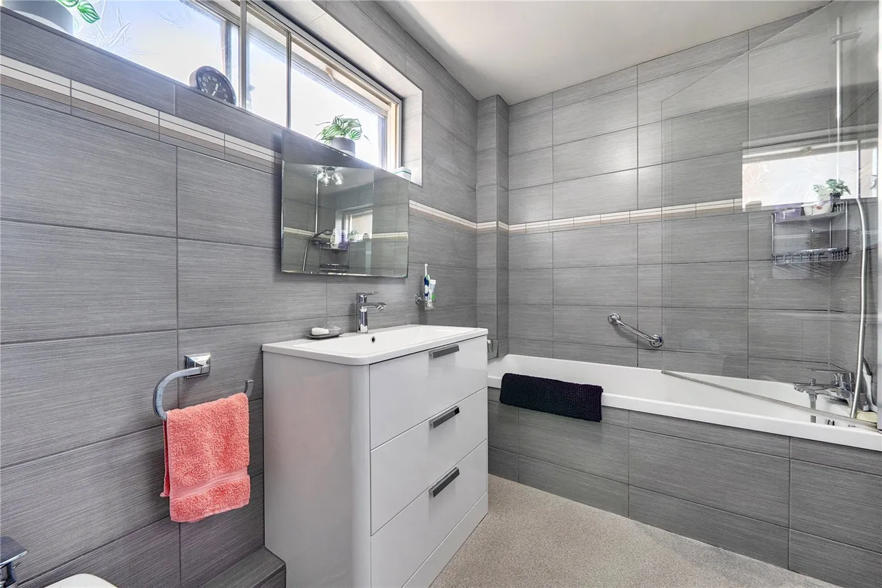 Station Road, New Barnet, EN5 1QY, photo 14