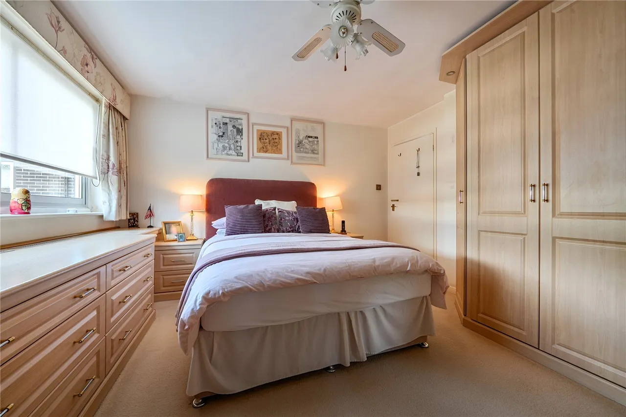 Station Road, New Barnet, EN5 1QY, photo 15