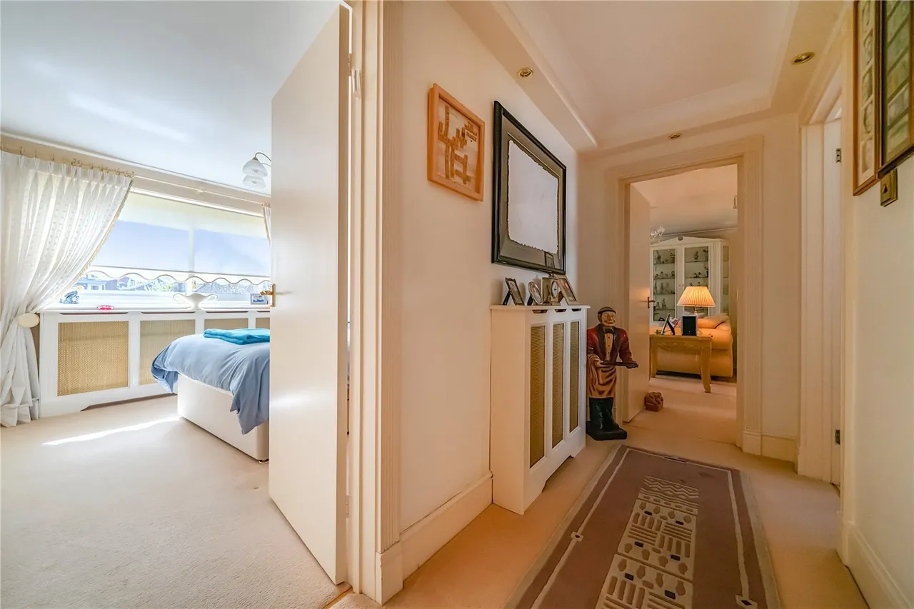 Station Road, New Barnet, EN5 1QY, photo 4