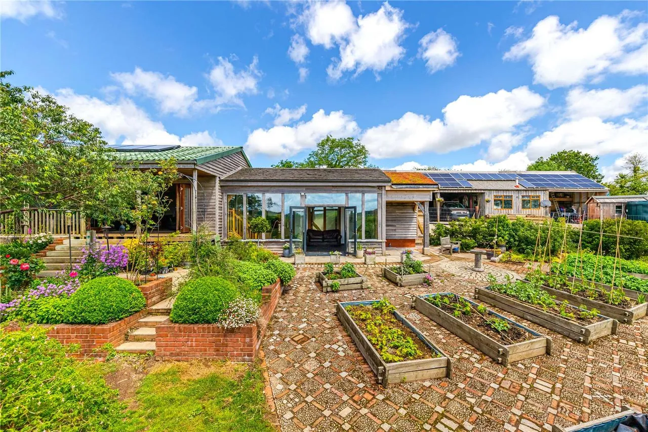 5 bed house for sale — Hittisleigh, Exeter, Devon, EX6 6LW