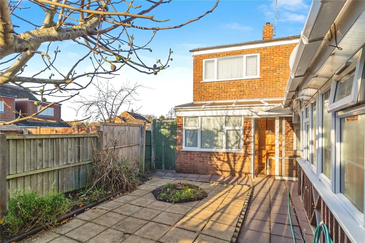 Capshill Avenue, Leighton Buzzard, Bedfordshire, LU7, photo 24