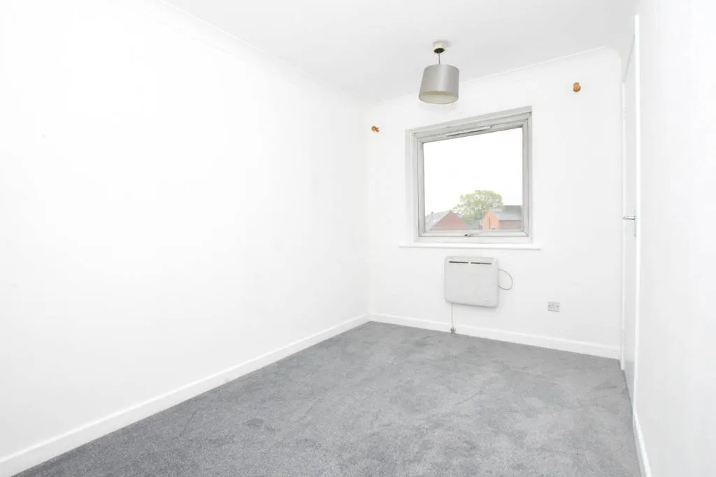 Clarendon Court, Clifton Road, Rugby, Warwickshire, CV21 3QF, photo 7