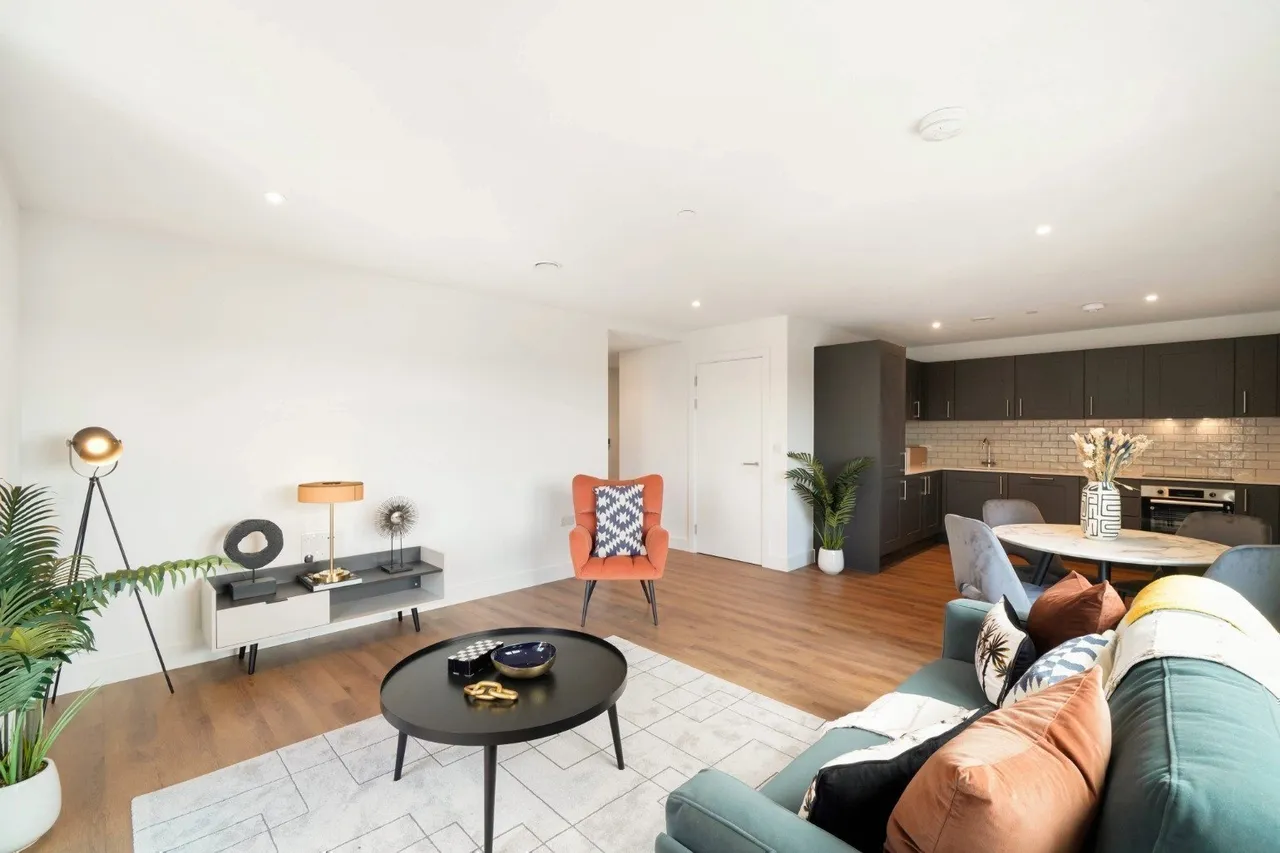 Garden Boulevard, Maidenhead, SL6, photo 2