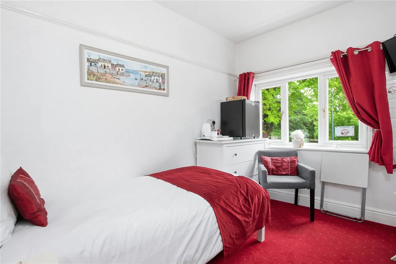 Grove Road, Stratford-upon-Avon, Warwickshire, CV37, photo 9